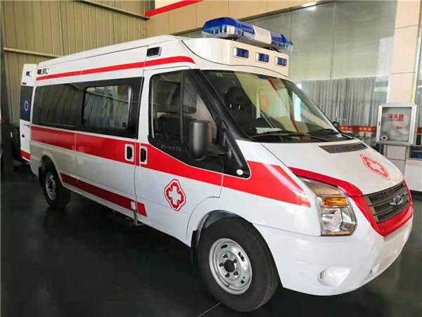 扶绥县福特V362救护车